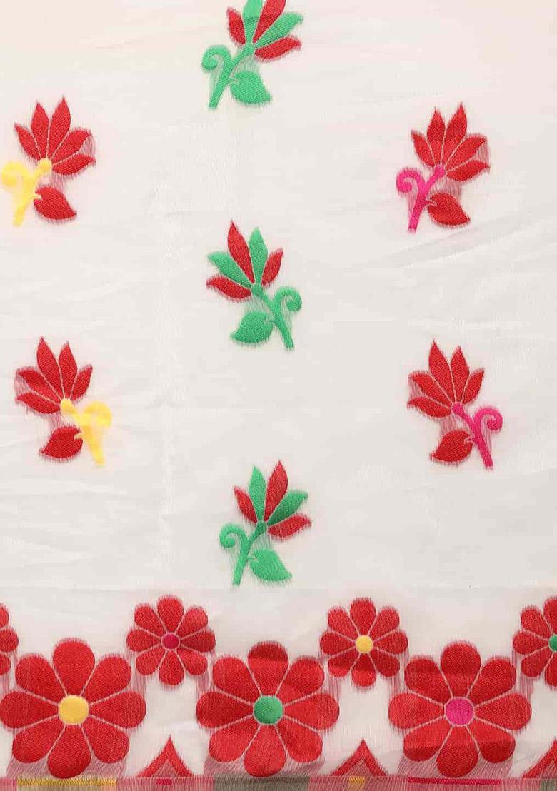 Off White Floral Thread Embellished Pure Cotton Saree Set - Indya