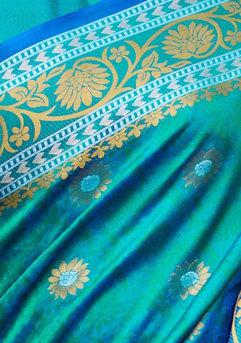 Green Zari Woven Banarasi Silk Blend Saree Set for Diwali and Festive Wear - Indya