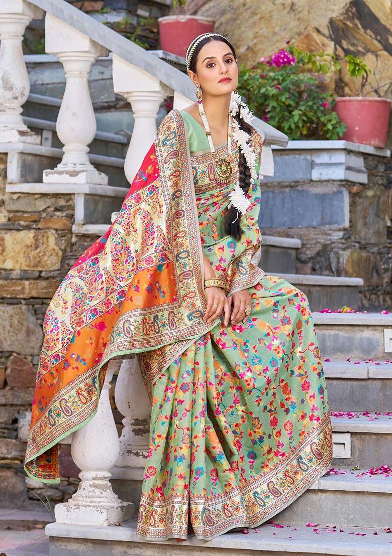 Green Zari Woven Banarasi Blend Cotton Saree Set with Thread Work for Diwali | Wedding & Festive Wear - Indya
