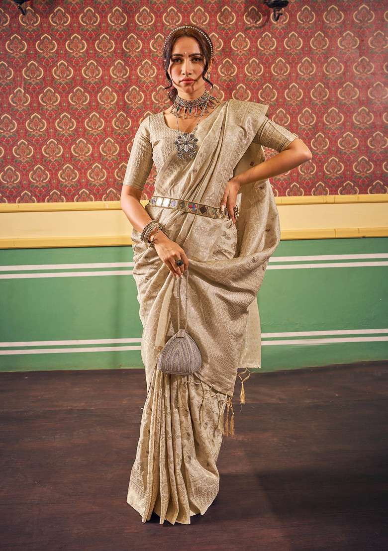 Cream Zari Woven Banarasi Dola Silk Saree Set for Diwali and Festive Wear - Indya