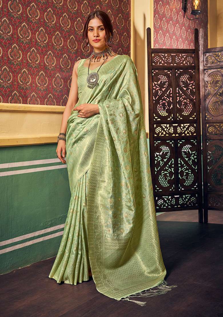 Green Zari Woven Banarasi Dola Silk Saree Set for Diwali and Festive Wear - Indya