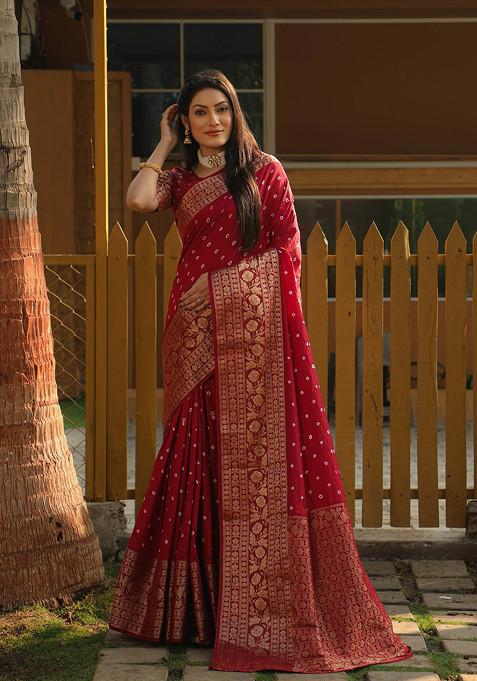 Red Zari Woven Work Banarasi Bandhej Silk Saree Set