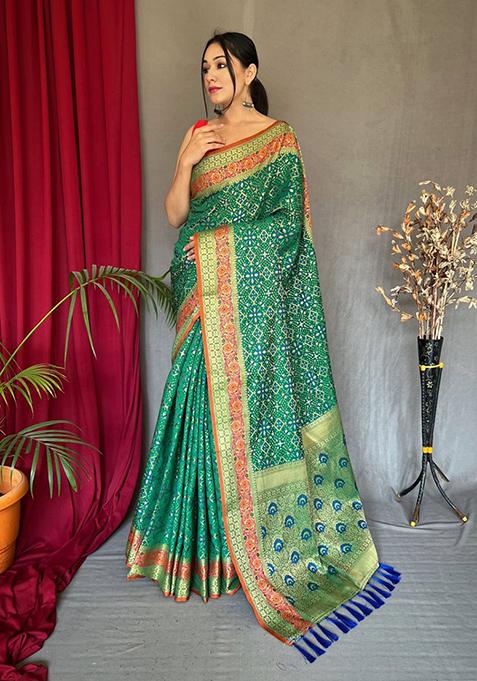 Green Zari Woven Banarasi Silk Saree Set