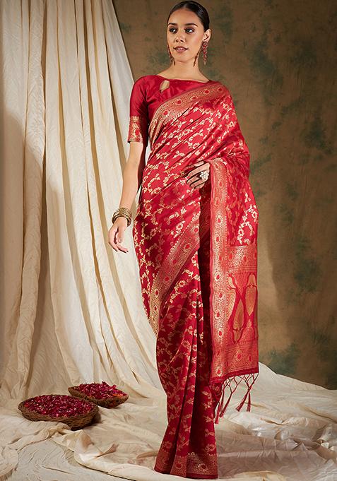 Red Woven Floral Work Banarasi Silk Saree Set