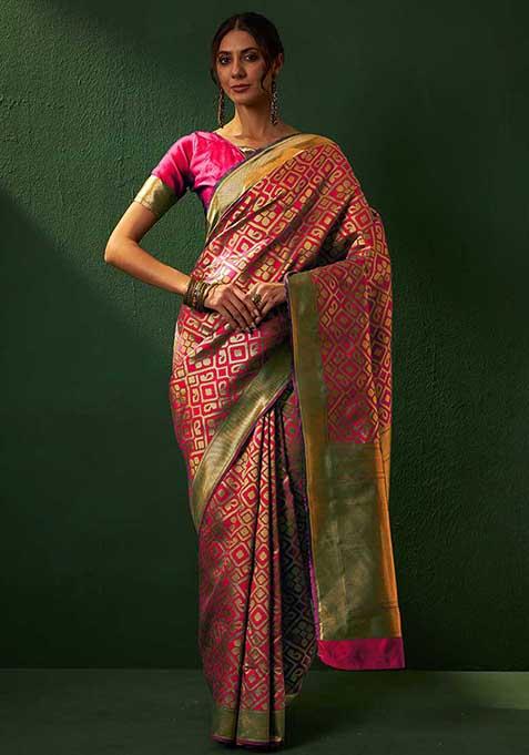 Gajari Woven Work Patola Banarasi Silk Saree Set