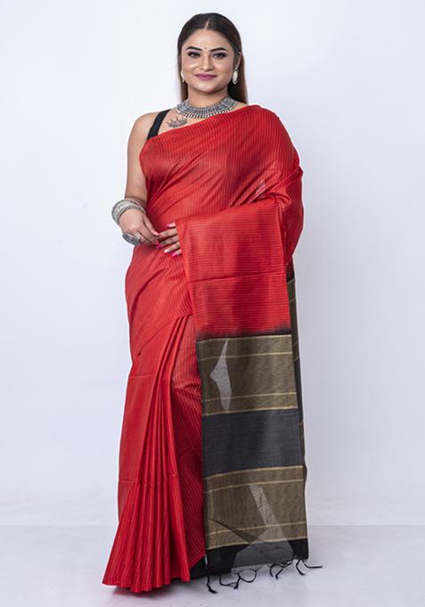 Multicolour Striped Design Saree Set