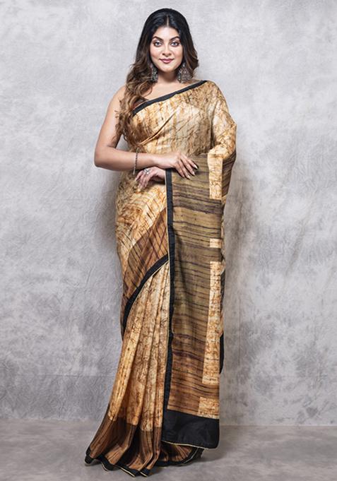 Multicolour Digital Print Opara Silk Blend Saree Set