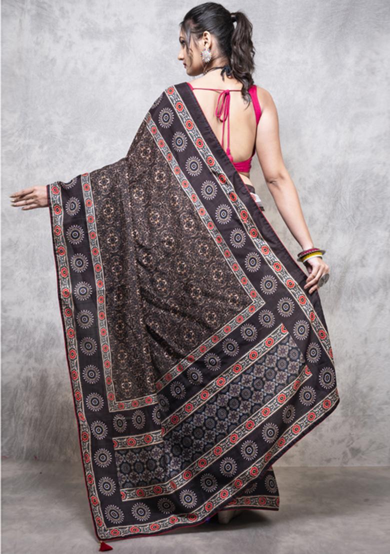 Multicolour Digital Print Opara Silk Blend Saree Set