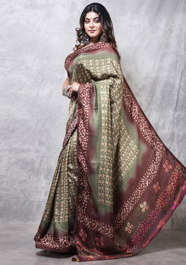 Multicolour Digital Print Russian Silk Saree Set