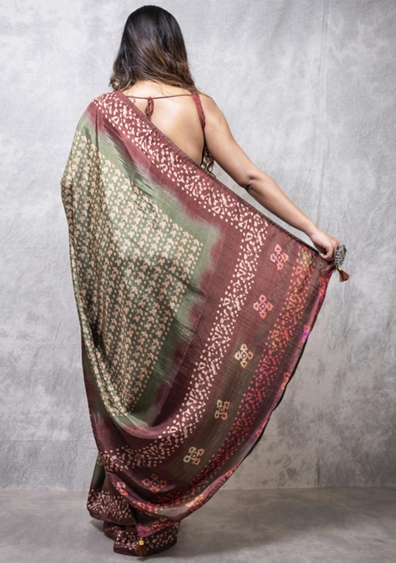 Multicolour Digital Print Russian Silk Saree Set