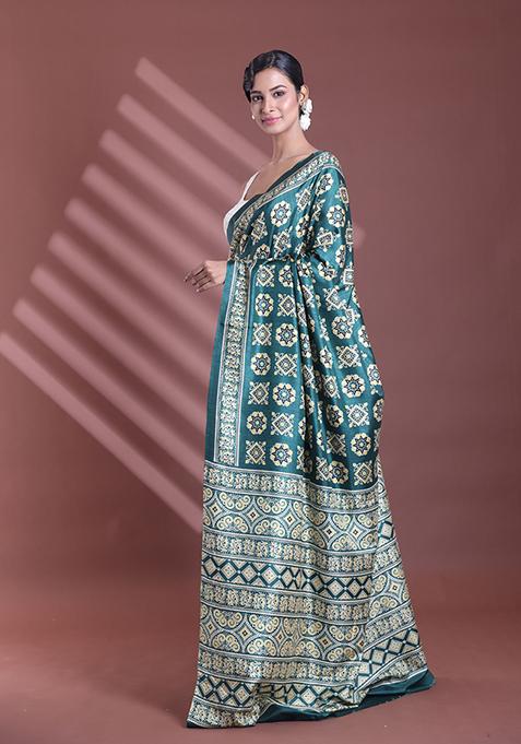 Green Textured Soft Silk Saree Set