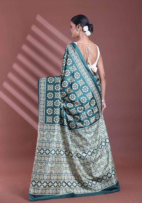 Green Textured Soft Silk Saree Set