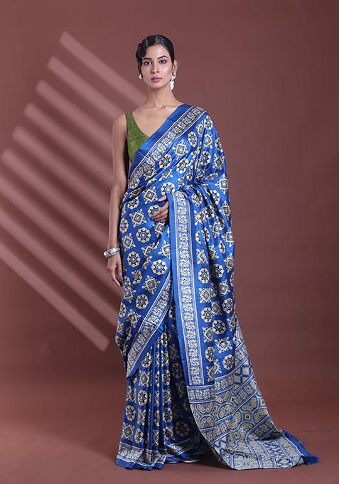 Blue Textured Soft Silk Saree Set