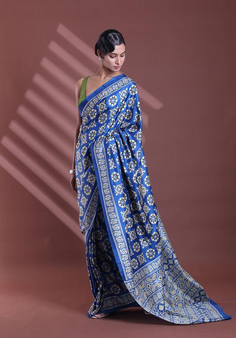 Blue Textured Soft Silk Saree Set