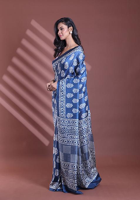 Blue Paisley Print Soft Silk Saree Set