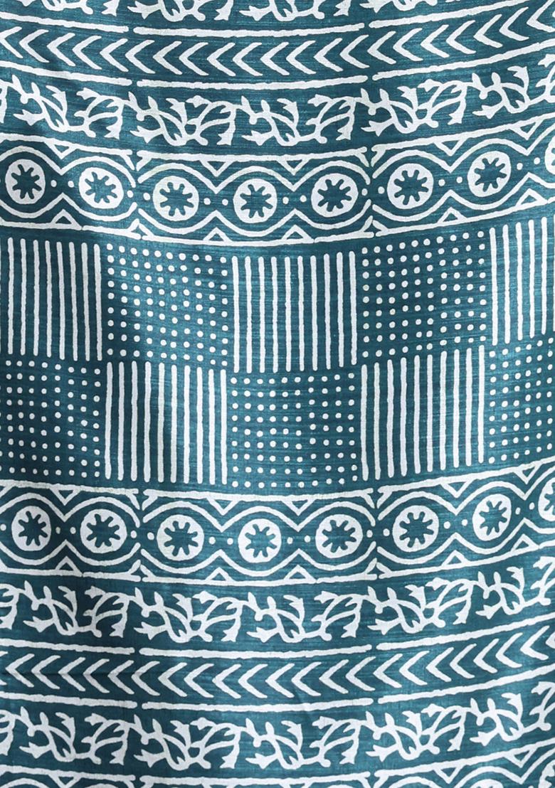 Green Paisley Print Soft Silk Saree Set - Indya