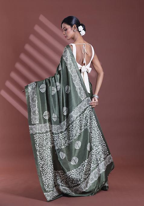 Fern Green Textured Soft Silk Saree Set