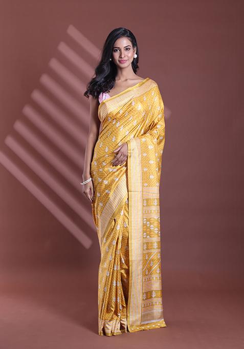 Mustard Textured Soft Silk Saree Set