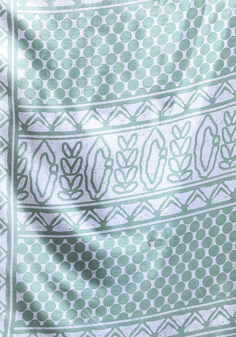 Mint Green Textured Soft Silk Saree Set