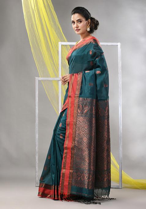 Emerald Green Paisley Print Soft Matka Silk Saree Set