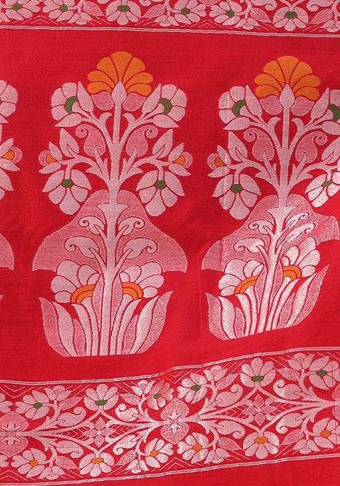 Red Zari Woven Work Cotton Saree Set