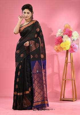 Black Nakshi Design Cotton Blend Saree Set