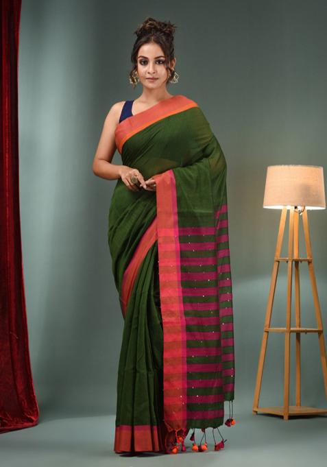 Green Woven Cotton Blend Saree Set