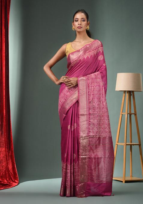 Fuchsia Woven Zari Work Silk Blend Saree Set
