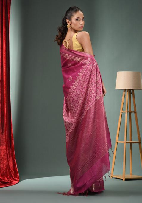 Fuchsia Woven Zari Work Silk Blend Saree Set