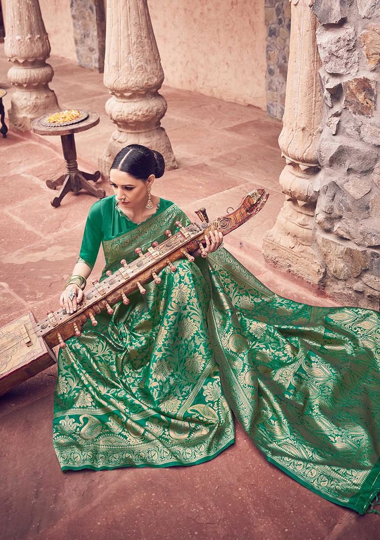 Green Woven Banarasi Art Silk Saree Set