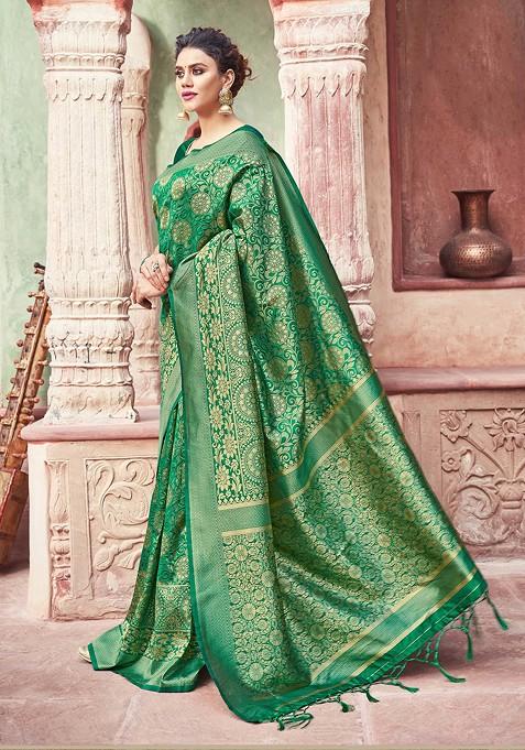 Green Woven Banarasi Art Silk Saree Set