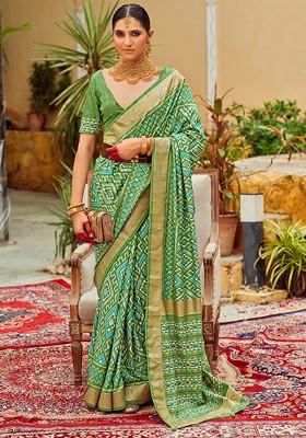 Light Green Chevron Print Cotton Silk Saree Set