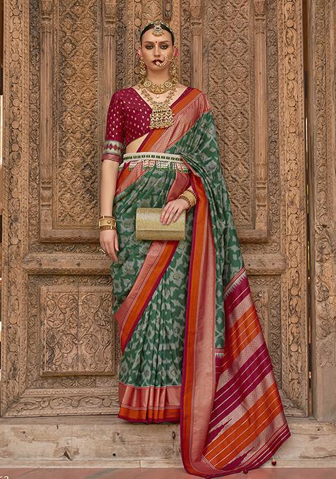 Dark Green Zari Woven Patola Silk Saree Set