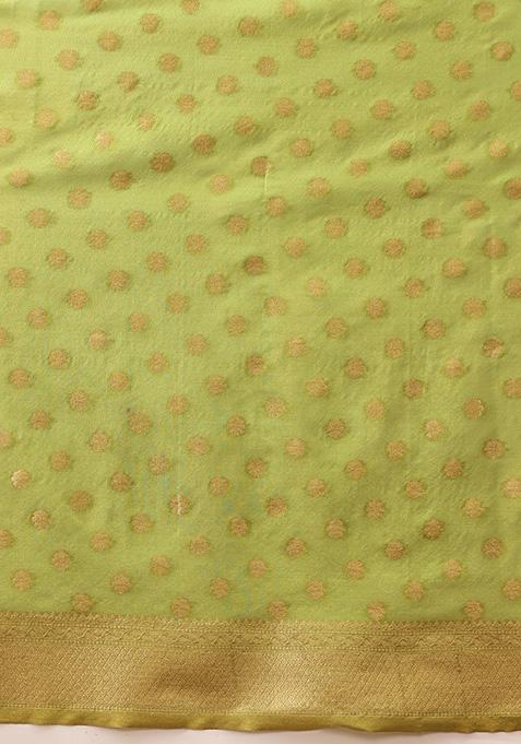 Green Zari Woven Kanjivaram Tissue Silk Saree Set