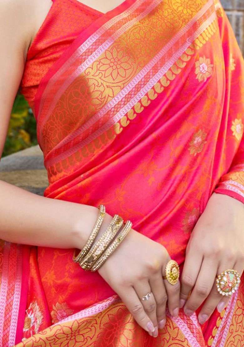 Red Zari Woven Work Banarasi Silk Blend Saree Set - Indya