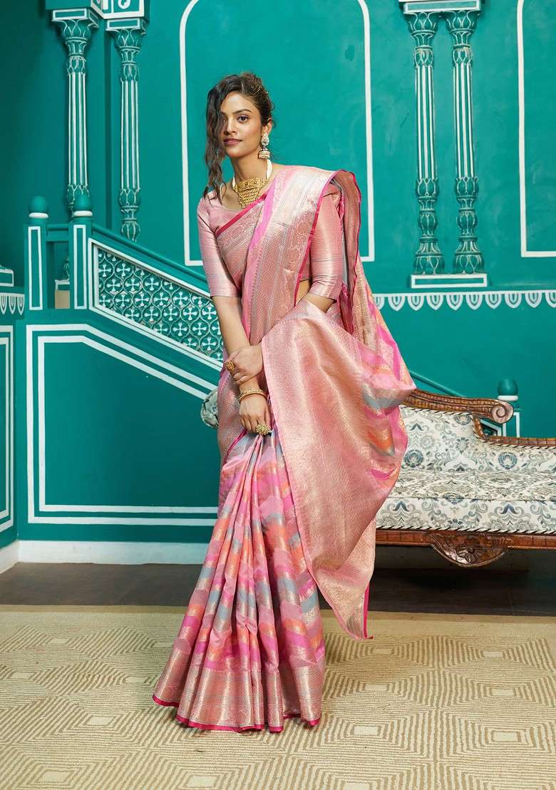Light Pink Zari Woven Banarasi Silk Blend Saree Set for Diwali and Festive Wear - Indya