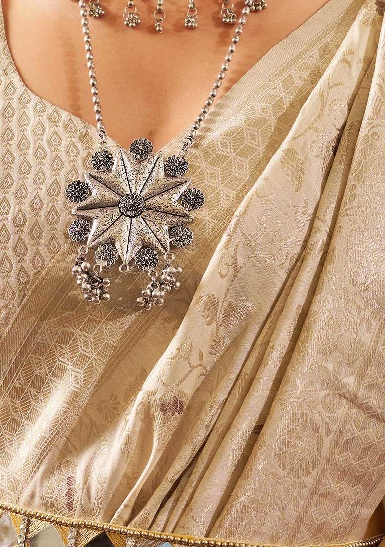 Cream Zari Woven Work Dola Cotton Silk Blend Saree Set for Diwali and Festive Wear - Indya