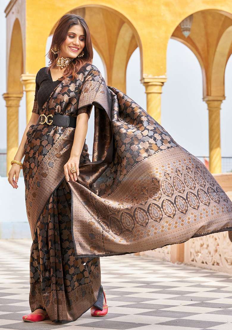 Black Zari Woven Work Blend Banarasi Silk Saree Set for Diwali | Wedding & Festive Wear - Indya