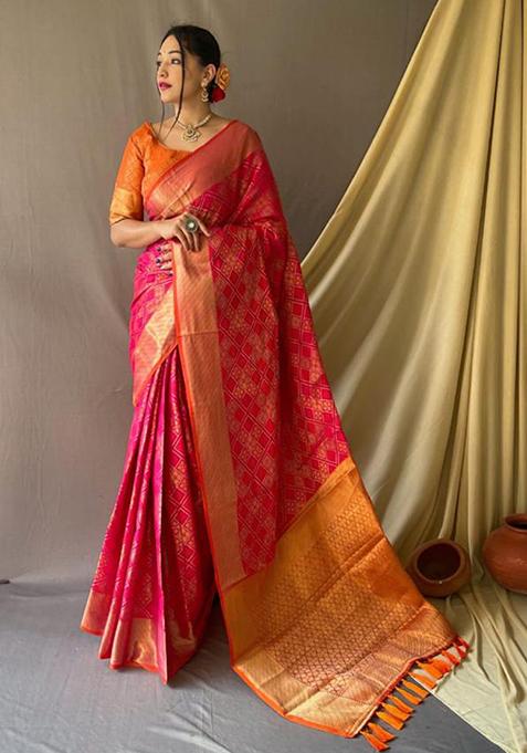 Rani Pink Zari Woven Design Patola Silk Saree Set