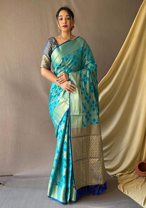 Teal Zari Woven Design Patola Silk Saree Set