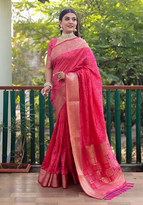 Pink Zari Woven Silk Blend Saree Set