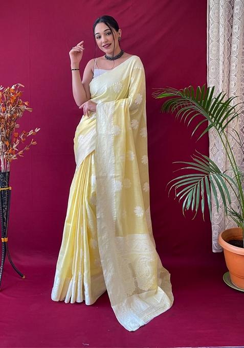 Pastel Yellow Thread Work Cotton Saree Set