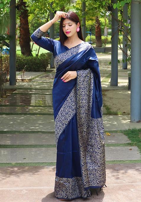 Navy Blue Contrast Print Raw Silk Saree Set