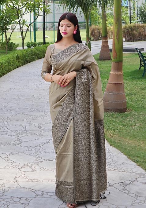 Grey Contrast Print Raw Silk Saree Set