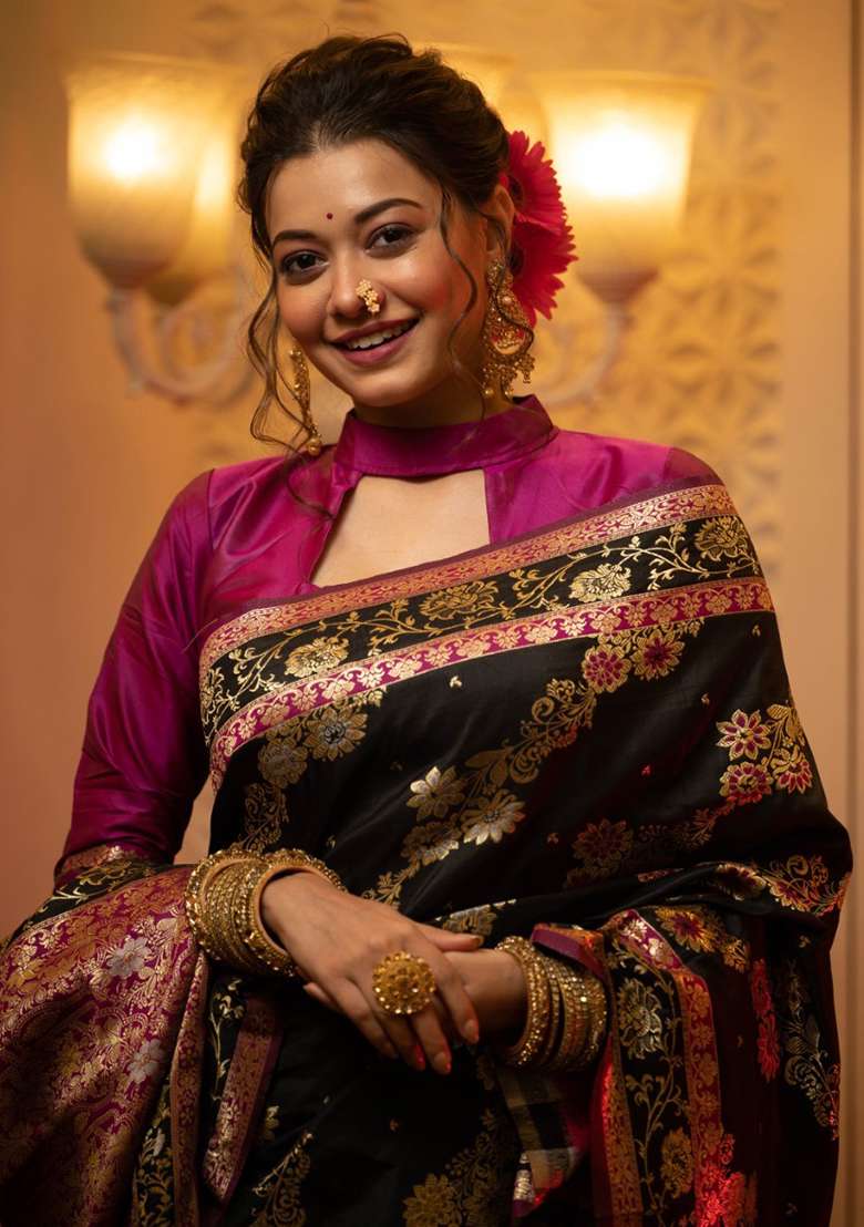 Black Woven Soft Silk Saree Set for Diwali | Wedding & Festive Wear - Indya