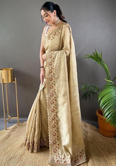 Cream Woven Matka Silk Saree Set