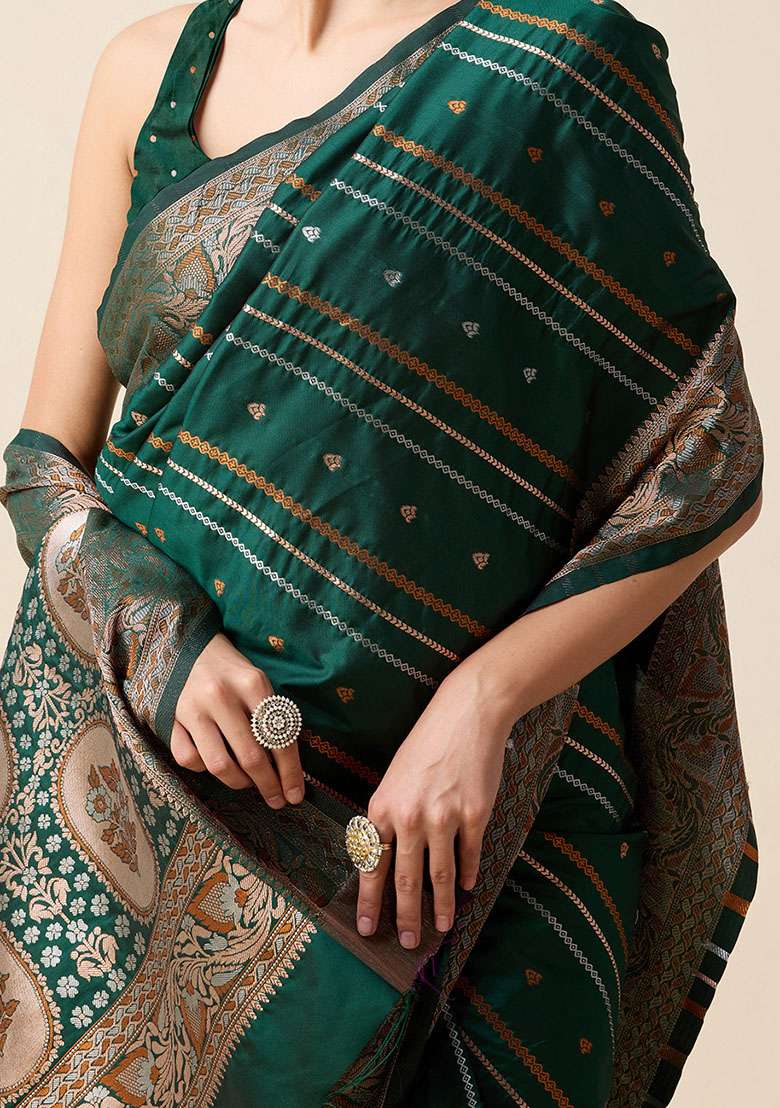 Green Zari Woven Silk Saree Set for Diwali | Wedding & Festive Wear - Indya