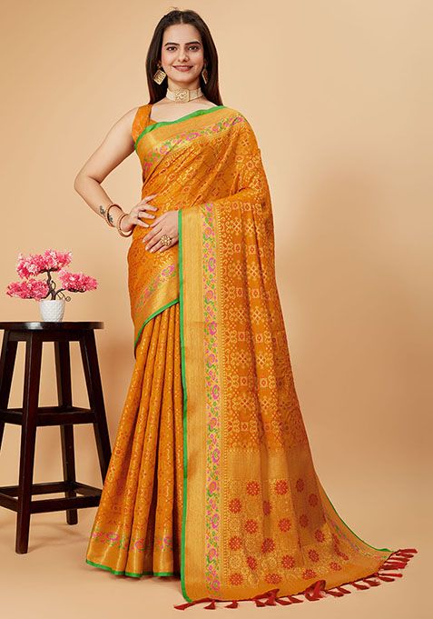 Yellow Zari Woven Patola Silk Saree Set