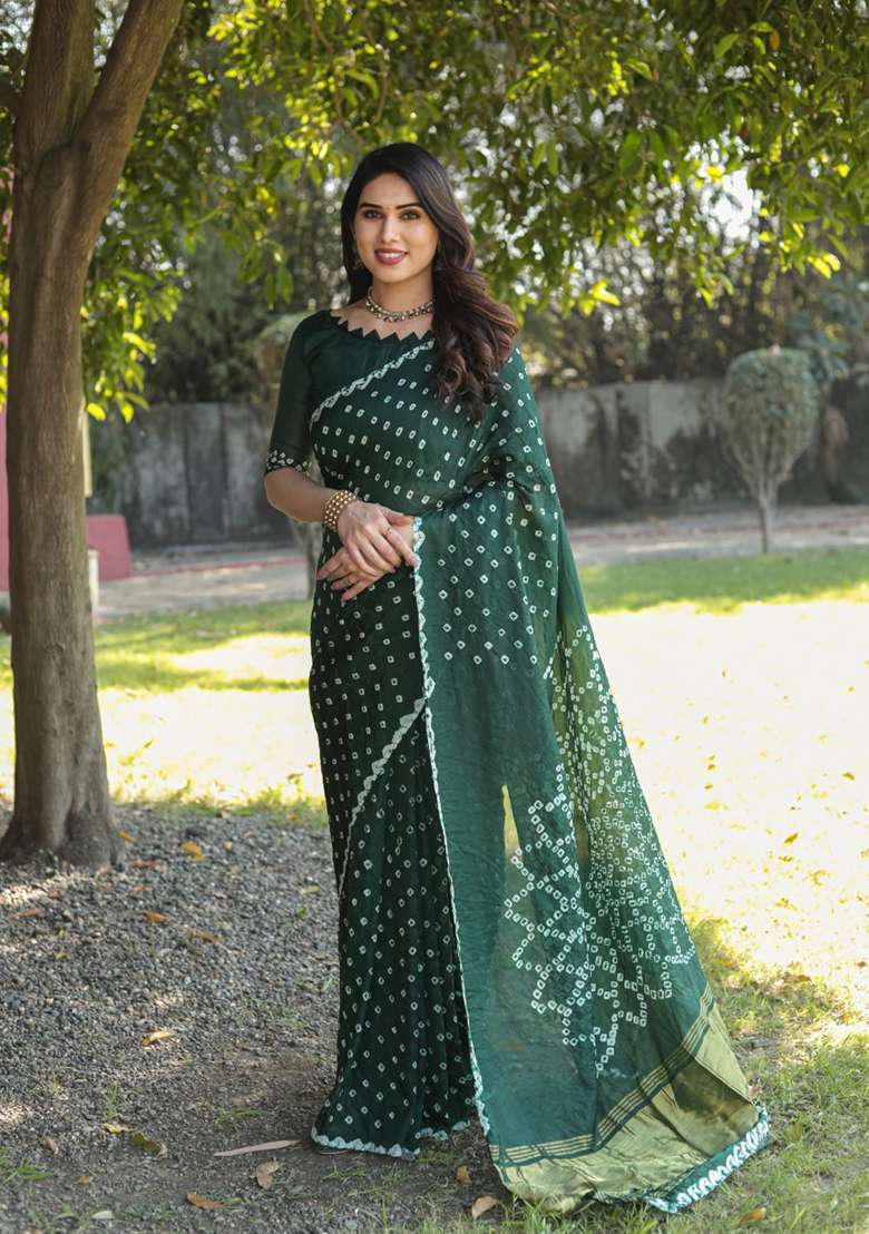 Green Zari Woven Silk Blend Saree Set for Diwali and Festive Wear - Indya