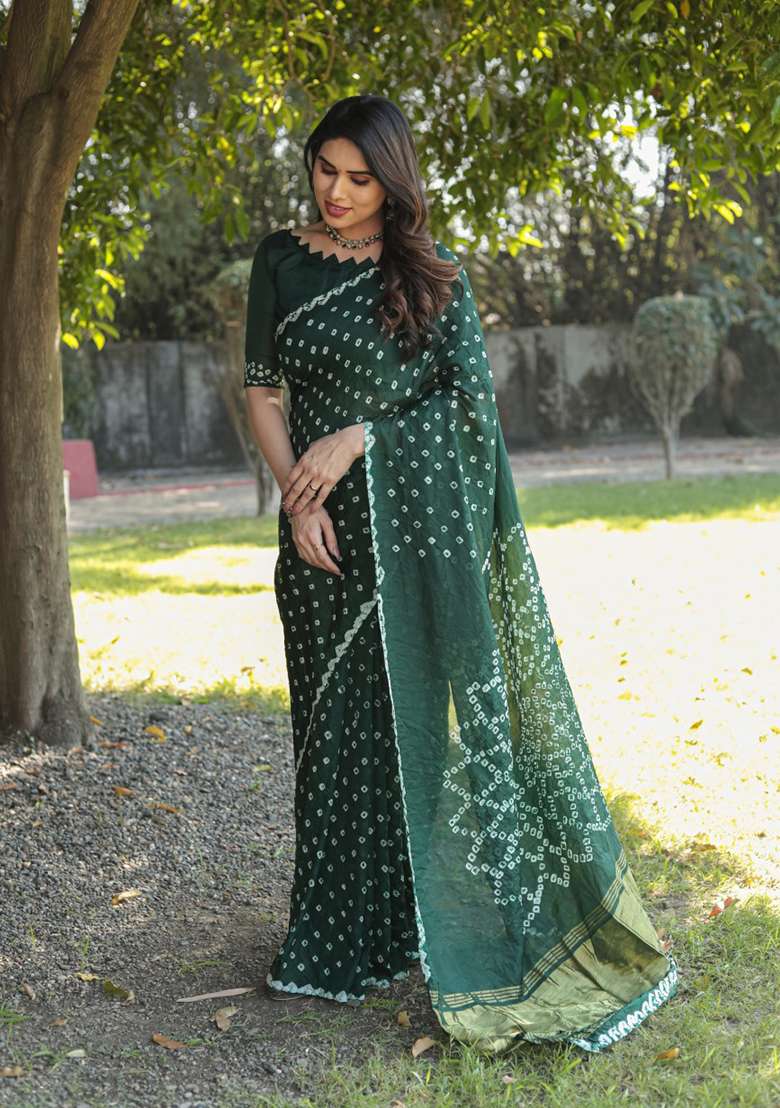 Green Zari Woven Silk Blend Saree Set for Diwali and Festive Wear - Indya
